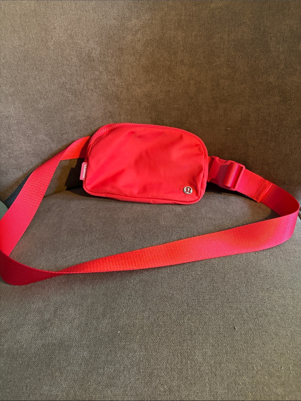 Lululemon Crossbody Belt Bag Hot Pink